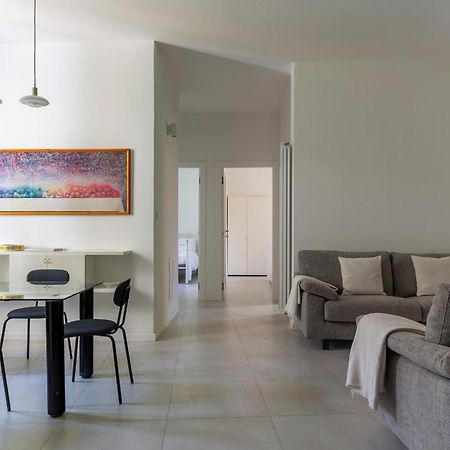 Apartment Amos - 5 Minutes From Piazza Maggiore Болоня Екстериор снимка