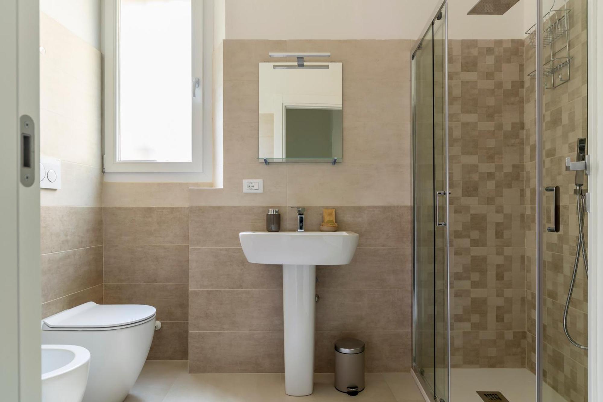 Apartment Amos - 5 Minutes From Piazza Maggiore Болоня Екстериор снимка